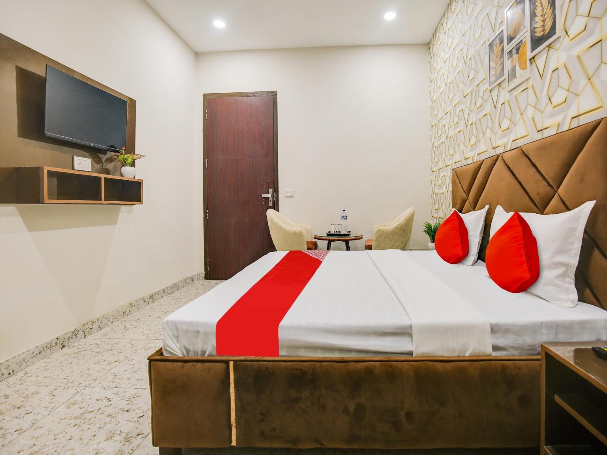 Hotel O Silver Sky لوديانا المظهر الخارجي الصورة
